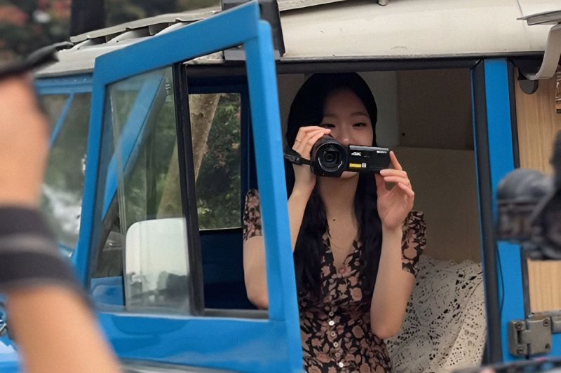 Kim Go-eun unggah sejumlah potret saat lakukan syuting di Garut