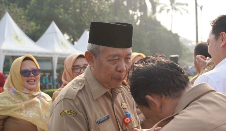 Sekda Burhanudin purna tugas setelah 39 tahun jadi ASN Kabupaten Bogor Sekda Burhanudin purna tugas setelah 39 tahun jadi ASN Kabupaten Bogor