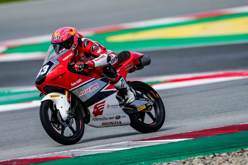 Fadillah Arbi Aditama turun sebagai wildcard Honda Team Asia di Moto3 Catalunya Fadillah Arbi Aditama turun sebagai wildcard Honda Team Asia di Moto3 Catalunya