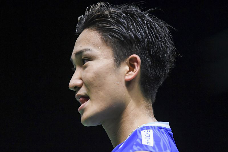 Kento Momota ingin tetap berada di dunia bulu tangkis bahkan setelah pensiun Kento Momota ingin tetap berada di dunia bulu tangkis bahkan setelah pensiun