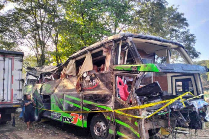 Polisi dinilai bisa cari tersangka baru pada kecelakaan bus di Ciater Polisi dinilai bisa cari tersangka baru pada kecelakaan bus di Ciater