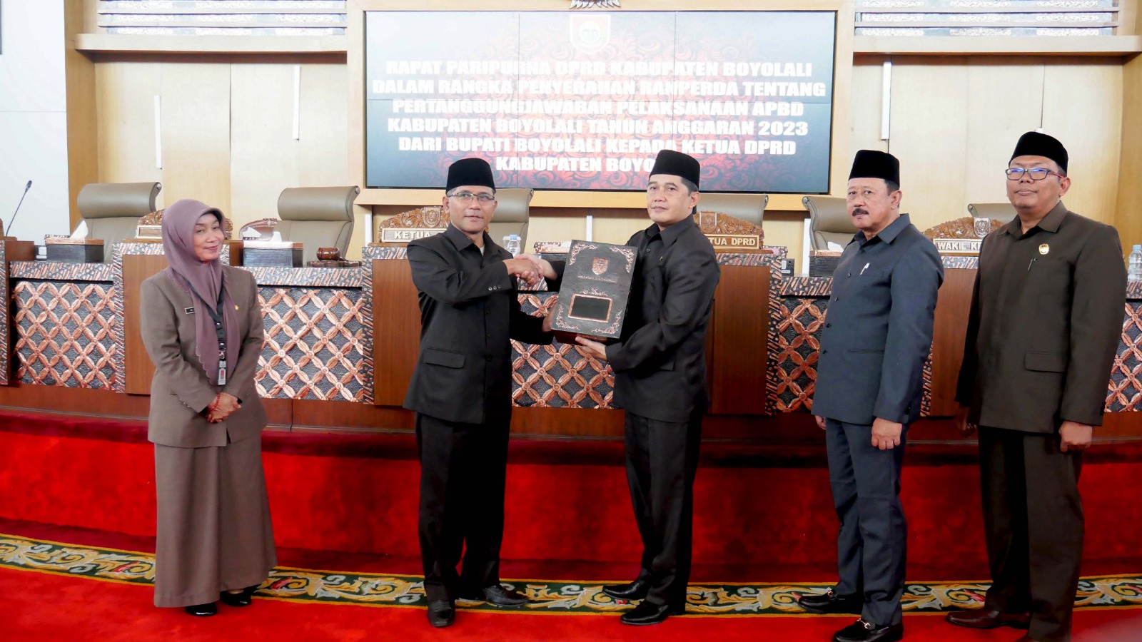 Bupati Said sampaikan Ranperda Pertanggungjawaban APBD 2023 Bupati Said sampaikan Ranperda Pertanggungjawaban APBD 2023