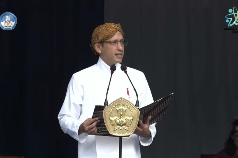 Mendikbudristek Nadiem titip pesan lanjutkan semangat Merdeka Belajar Mendikbudristek Nadiem titip pesan lanjutkan semangat Merdeka Belajar
