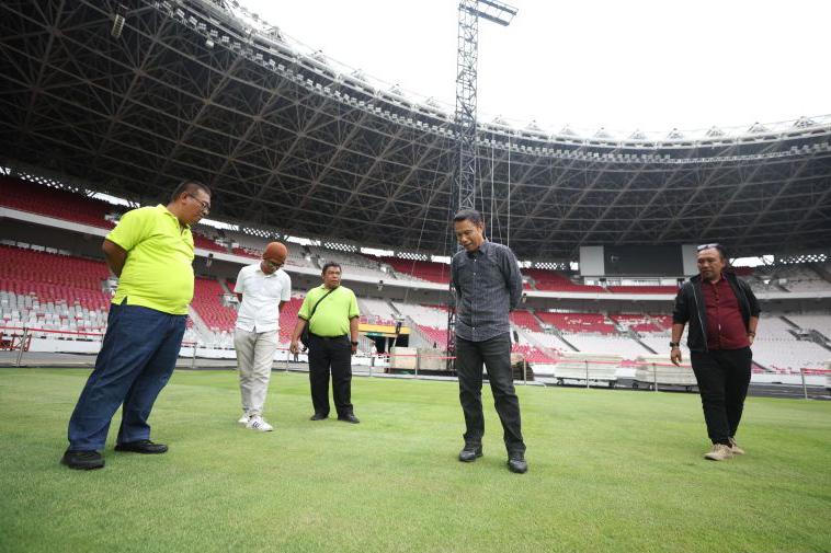 PSSI tinjau rumput SUGBK jelang dua laga kualifikasi Piala Dunia 2026 PSSI tinjau rumput SUGBK jelang dua laga kualifikasi Piala Dunia 2026