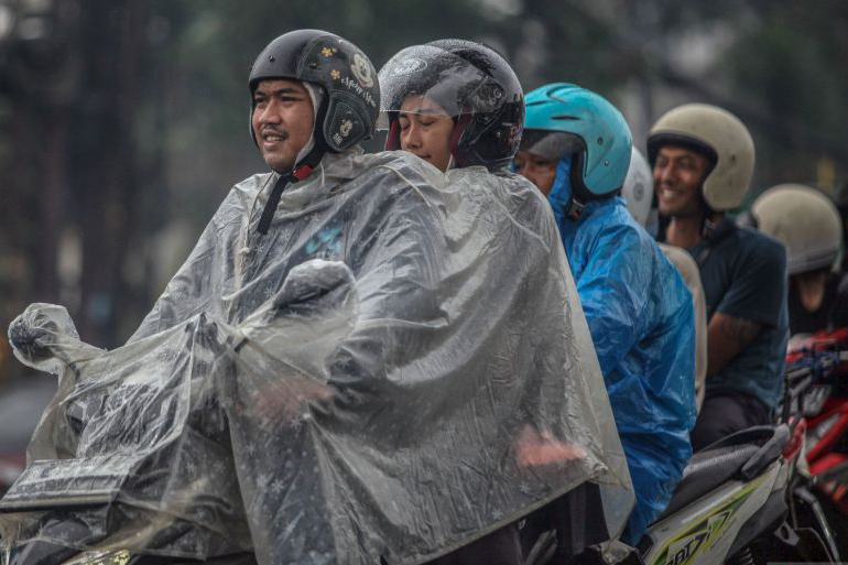 BMKG prakirakakan sebagian besar provinsi di Tanah Air masih berpotensi alami hujan