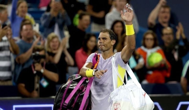 Nadal ucapkan selamat tinggal yang emosional ke penonton Madrid Open