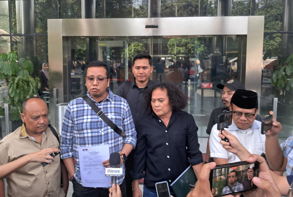 Koalisi selamatkan tambang yakin terjadi dugaan korupsi Koalisi selamatkan tambang yakin terjadi dugaan korupsi