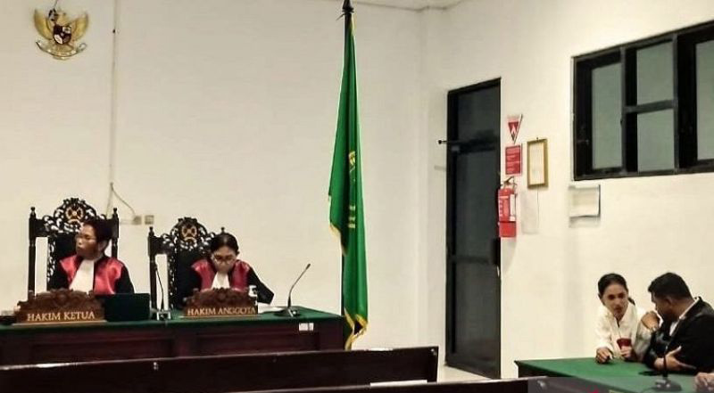 Wanita pemilik sabu di Ambon dihukum empat tahun penjara Wanita pemilik sabu di Ambon dihukum empat tahun penjara