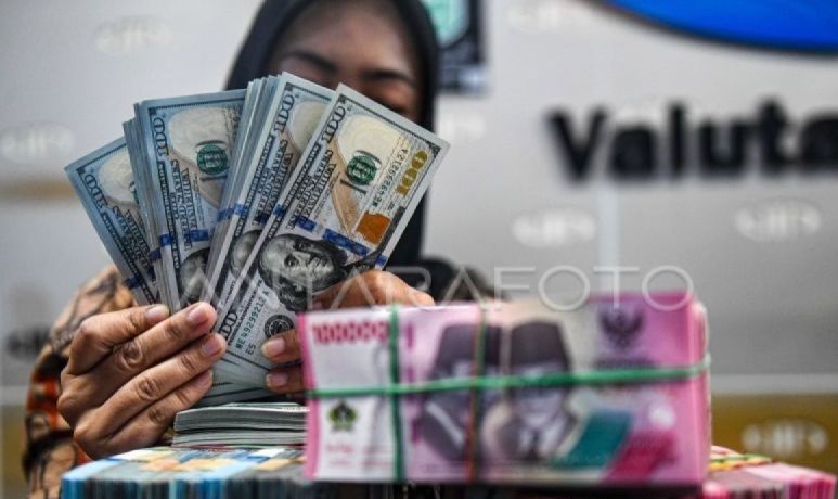 Rupiah pada Selasa pagi melemah jadi Rp16.065 per dolar AS Rupiah pada Selasa pagi melemah jadi Rp16.065 per dolar AS