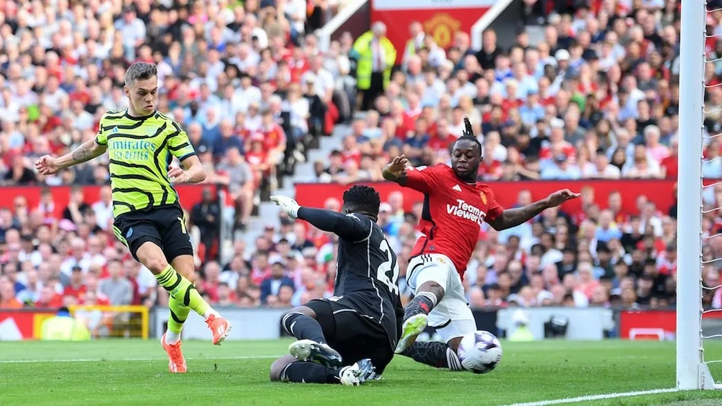 Man utd vs Arsenal: Mempertahankan tantangan kejuaraan di Old Trafford 0-1 Man utd vs Arsenal: Mempertahankan tantangan kejuaraan di Old Trafford 0-1
