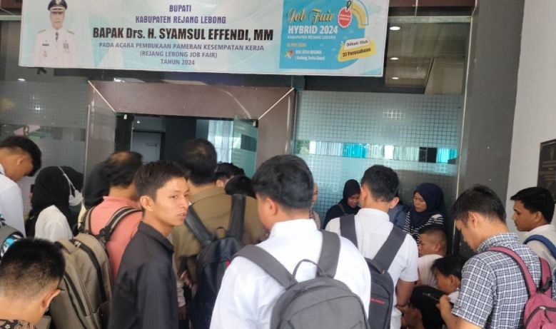 Mengantisipasi penurunan partisipasi angkatan kerja Indonesia Mengantisipasi penurunan partisipasi angkatan kerja Indonesia