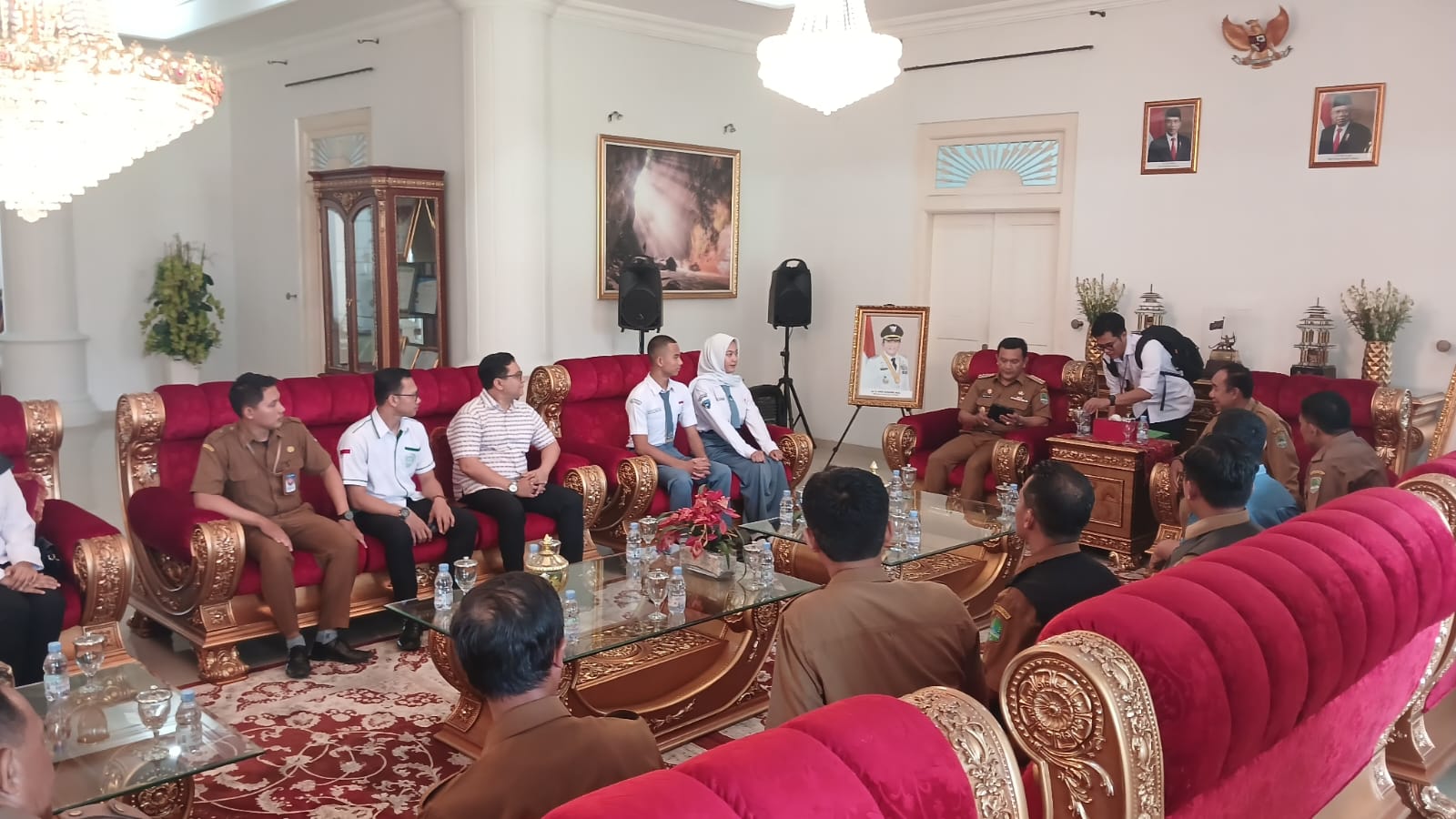 Majalengka kirim 2 pelajar untuk seleksi paskibra tingkat provinsi Majalengka kirim 2 pelajar untuk seleksi paskibra tingkat provinsi