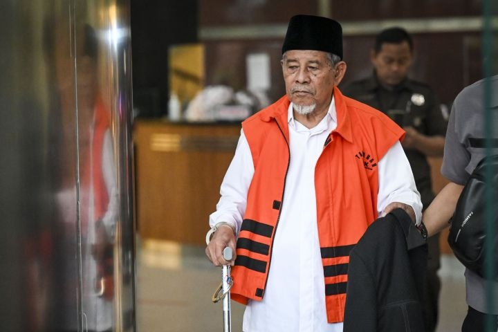 KPK tetapkan dua tersangka baru dalam perkara Abdul Gani Kasuba