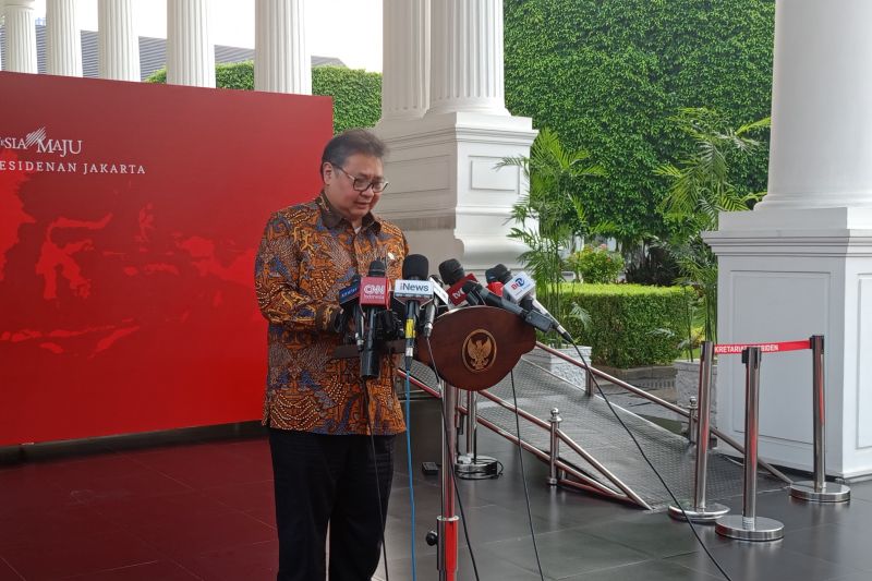 Airlangga: Golkar beri dua surat penugasan untuk Ridwan Kamil Airlangga: Golkar beri dua surat penugasan untuk Ridwan Kamil