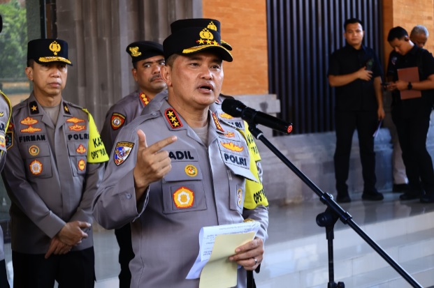 Jelang WWF ke-10 di Bali, Kabaharkam Polri serahkan bantuan kendaran dan almatsus Jelang WWF ke-10 di Bali, Kabaharkam Polri serahkan bantuan kendaran dan almatsus