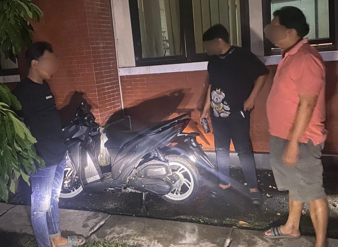 Jadi spesialis curanmor, sepasang kekasih warga Semarang diciduk Polres Kudus Jadi spesialis curanmor, sepasang kekasih warga Semarang diciduk Polres Kudus