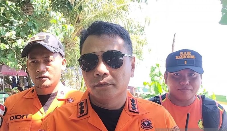 Basarnas imbau warga Suoh tak dekati Kawah Nirwana pada radius 3 km Basarnas imbau warga Suoh tak dekati Kawah Nirwana pada radius 3 km