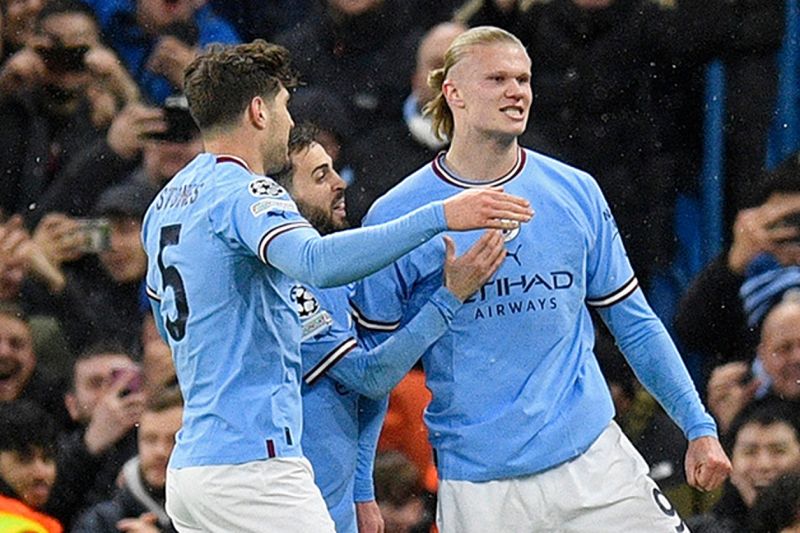 Manchester City gusur Arsenal usai menang 2-0 lawan Tottenham Manchester City gusur Arsenal usai menang 2-0 lawan Tottenham