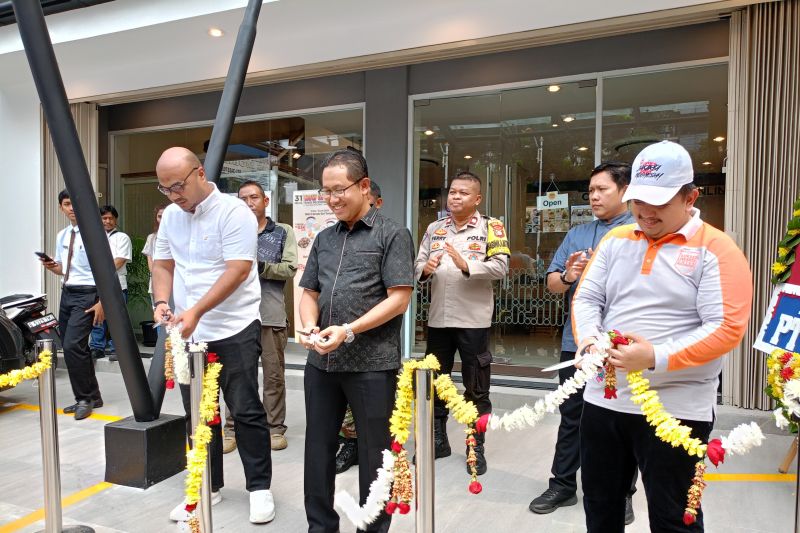 Pemkot Jakpus tingkatkan sosialisasi bisnis yang ramah lingkungan Pemkot Jakpus tingkatkan sosialisasi bisnis yang ramah lingkungan