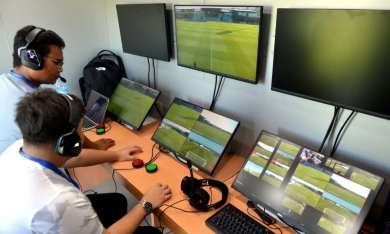 Pengamat yakin penerapan VAR yang masif pacu kualitas liga Indonesia