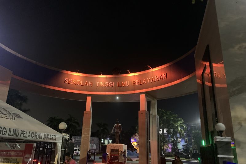 Keluarga taruna tewas dianiaya akan tuntut pertanggungjawaban STIP Keluarga taruna tewas dianiaya akan tuntut pertanggungjawaban STIP