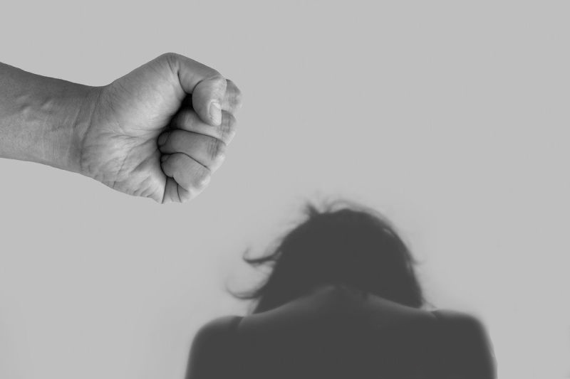 Relasi kuasa timpang, femisida hantui perempuan Relasi kuasa timpang, femisida hantui perempuan