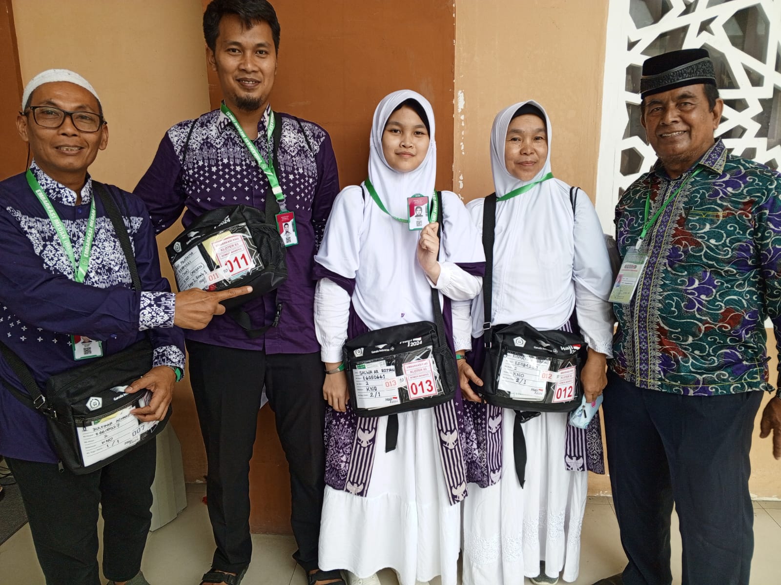 Salwa Ar Royyan, Hafizah 17 juz JCH termuda dari Medan Salwa Ar Royyan, Hafizah 17 juz JCH termuda dari Medan