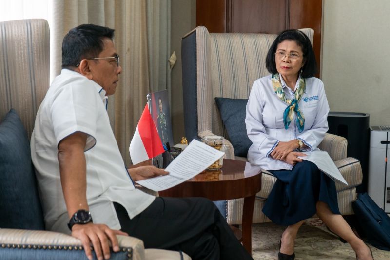 KSP dan komite antidumping bahas upaya selamatkan industri keramik KSP dan komite antidumping bahas upaya selamatkan industri keramik