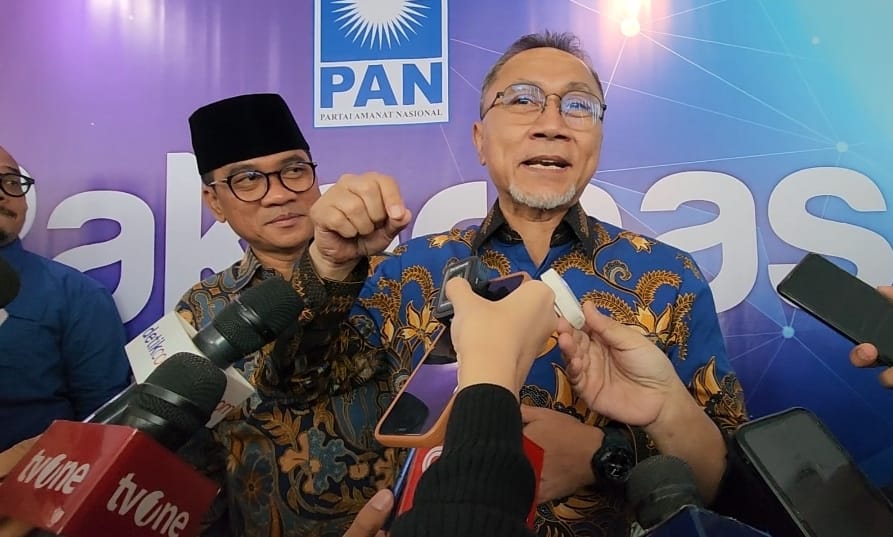 Ketum PAN Zulhas akan memboyong 38 DPW PAN ke Istana sore ini Ketum PAN Zulhas akan memboyong 38 DPW PAN ke Istana sore ini