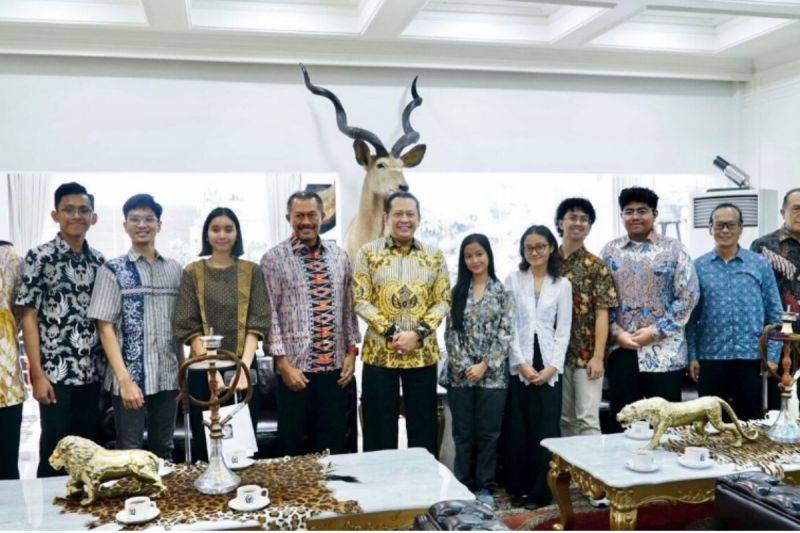Ketum IMI sebut mobil balap UIRT-02 diluncurkan awal Juni Ketum IMI sebut mobil balap UIRT-02 diluncurkan awal Juni
