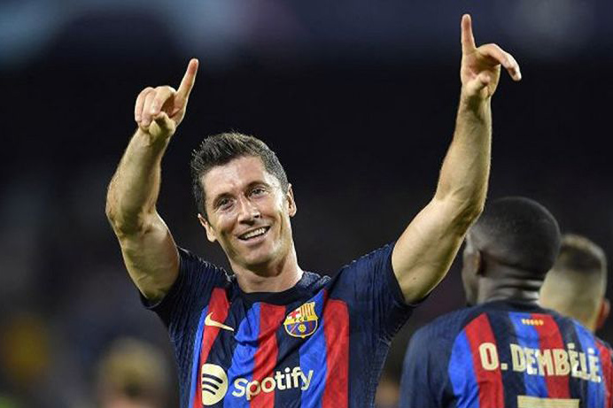 Real Madrid juara LaLiga 2023/24 setelah Barcelona kalah dari Girona Real Madrid juara LaLiga 2023/24 setelah Barcelona kalah dari Girona