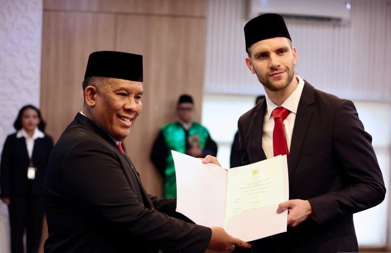 Maarten Paes tak sabar bela timnas Indonesia