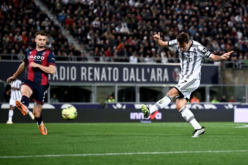 Sempat tertinggal tiga gol, Juventus berhasil tahan imbang Bologna 3-3 Sempat tertinggal tiga gol, Juventus berhasil tahan imbang Bologna 3-3