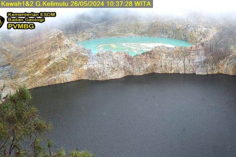 Badan Geologi ingatkan masyarakat potensi bahaya dari Gunung Kelimutu Badan Geologi ingatkan masyarakat potensi bahaya dari Gunung Kelimutu