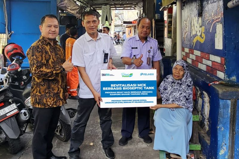 Pelindo tingkatkan kesejahteraan warga Tanjung Priok melalui SEMASA Pelindo tingkatkan kesejahteraan warga Tanjung Priok melalui SEMASA