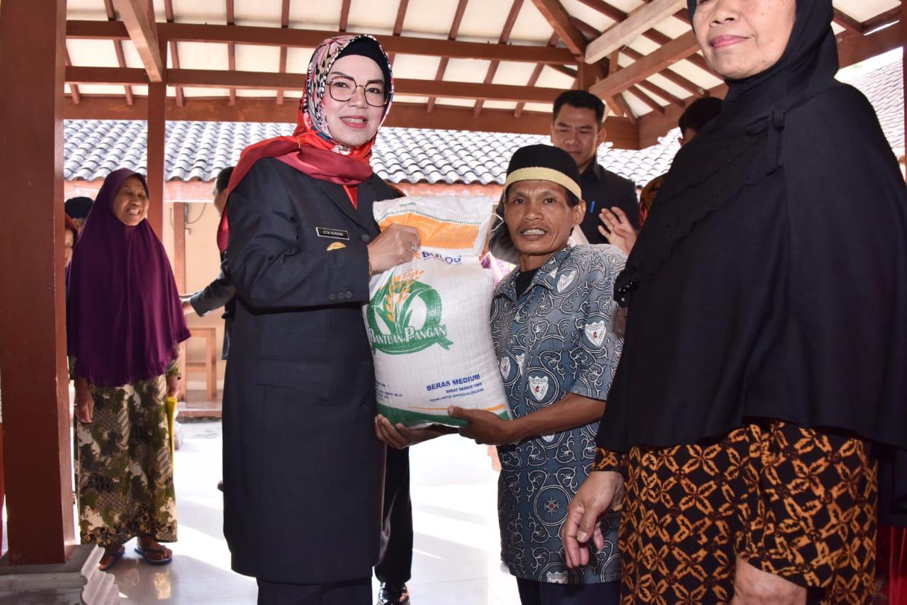 Bantuan beras CPP dua bulan selesai disalurkan pemerintah Mei ini Bantuan beras CPP dua bulan selesai disalurkan pemerintah Mei ini