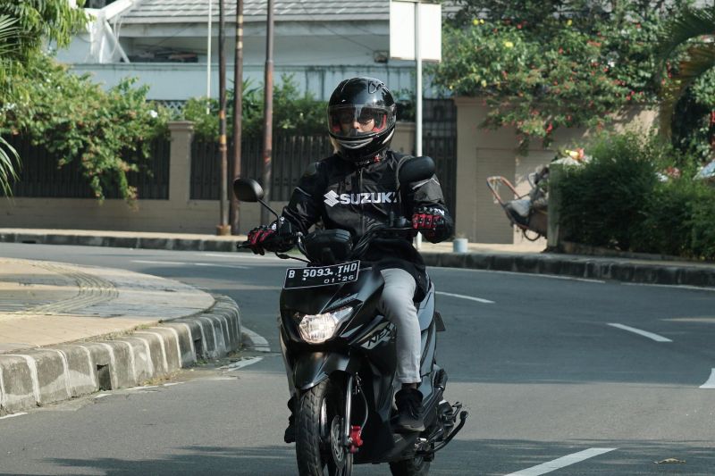 Teknik pengereman motor untuk hindari bahaya Teknik pengereman motor untuk hindari bahaya