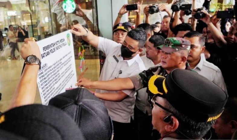Pemkot Medan tangguhkan pembongkaran Mal Center Point Pemkot Medan tangguhkan pembongkaran Mal Center Point