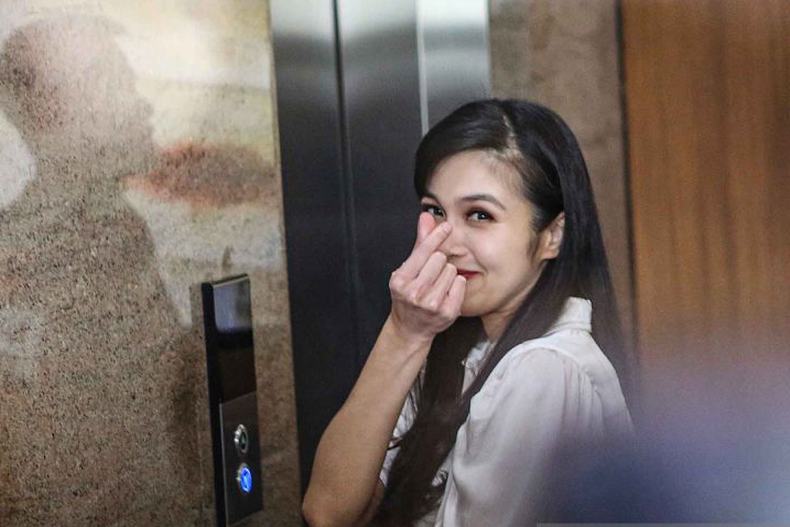 Sandra Dewi dijadwalkan pemeriksaan sebagai saksi hari ini Sandra Dewi dijadwalkan pemeriksaan sebagai saksi hari ini
