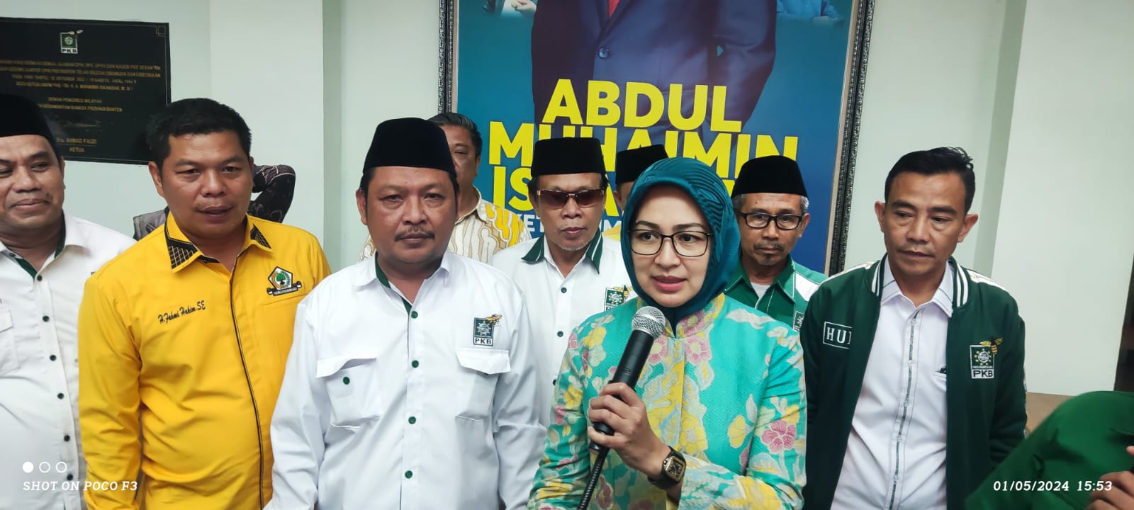 Airin ambil formulir bakal calon Gubernur Banten di empat parpol Airin ambil formulir bakal calon Gubernur Banten di empat parpol