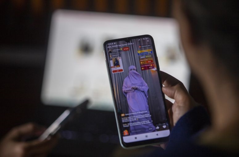 Memperkuat ekonomi mandiri melalui pemanfaatan digital Memperkuat ekonomi mandiri melalui pemanfaatan digital