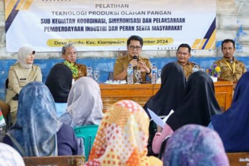 Pemkab Purwakarta latih wirausaha baru Pemkab Purwakarta latih wirausaha baru