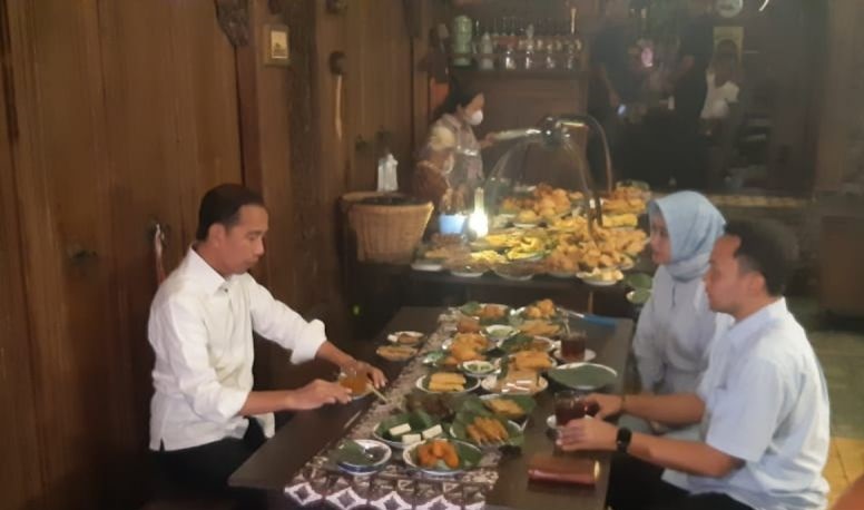 Jokowi sebut Solo perlu lebih konsentrasi dalam penataan SDM Jokowi sebut Solo perlu lebih konsentrasi dalam penataan SDM