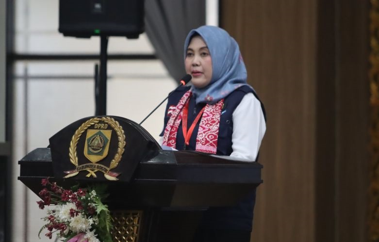 Sekretaris DPRD Kabupaten Bogor luncurkan buku Emansipasi Sekretaris DPRD Kabupaten Bogor luncurkan buku Emansipasi