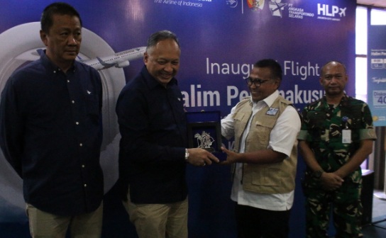 Perhari ini, Garuda Indonesia mulai lakukan penerbangan via Bandara Halim PK Perhari ini, Garuda Indonesia mulai lakukan penerbangan via Bandara Halim PK
