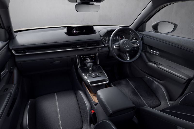 Spesifikasi hingga fitur SUV listrik Mazda MX-30 Spesifikasi hingga fitur SUV listrik Mazda MX-30