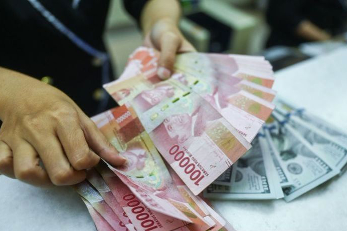 Rupiah Jumat meningkat 20 poin jadi Rp15.852 per dolar AS Rupiah Jumat meningkat 20 poin jadi Rp15.852 per dolar AS