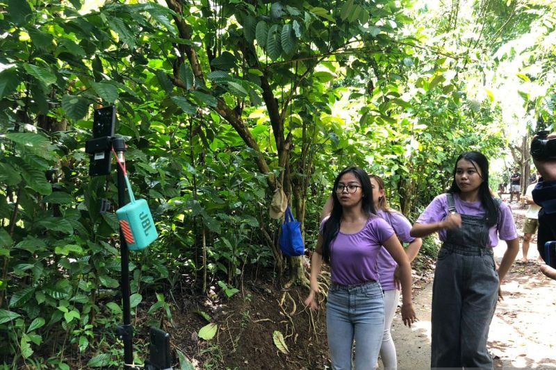 Penangguhan penahanan dikabulkan, Joget Patuk Ayam kembali menggema Penangguhan penahanan dikabulkan, Joget Patuk Ayam kembali menggema