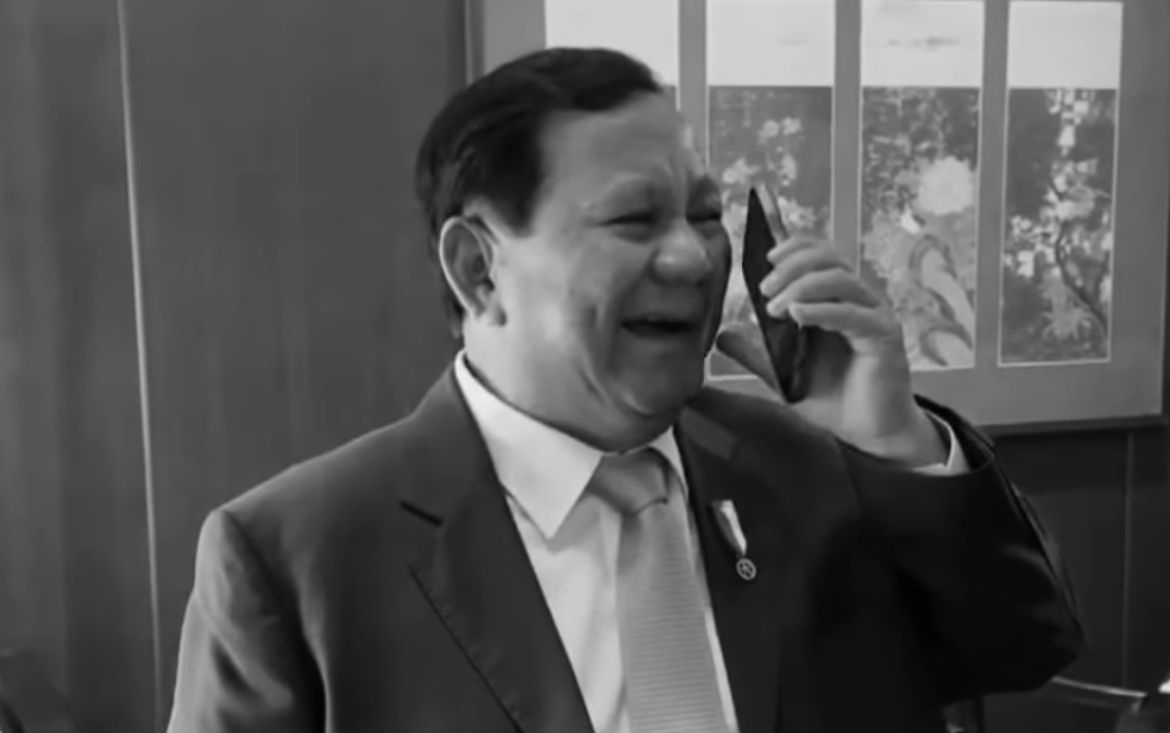 Prabowo Telepon Trump, Ucapkan Selamat! Prabowo Telepon Trump, Ucapkan Selamat!