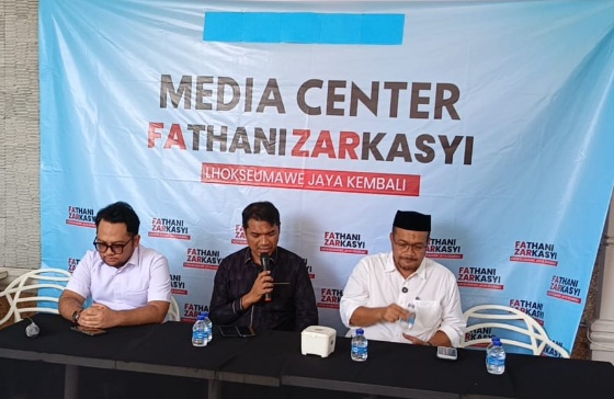 Fazar siap hadirkan Ustaz Abdul Somad di tabligh akbar di Kota Lhokseumawe Fazar siap hadirkan Ustaz Abdul Somad di tabligh akbar di Kota Lhokseumawe